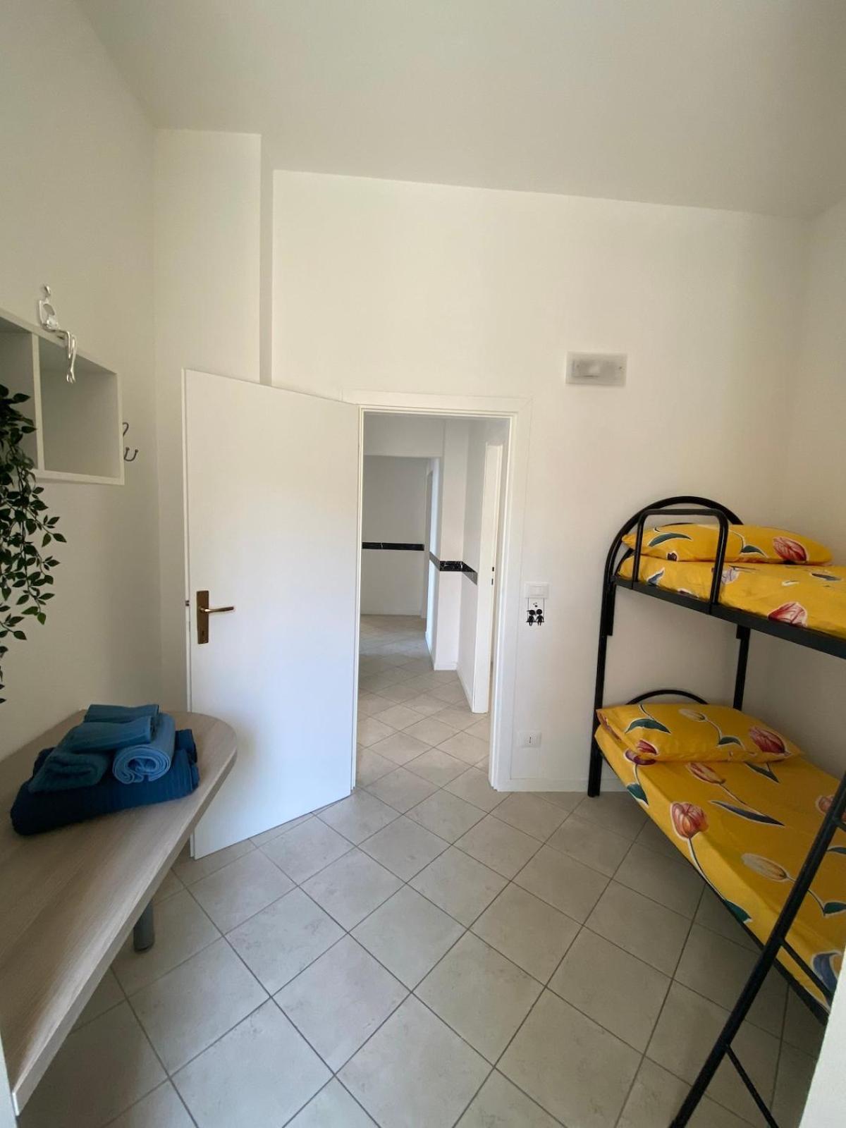 Ampio Appartamento In Posizione Strategica Rimini Exterior foto
