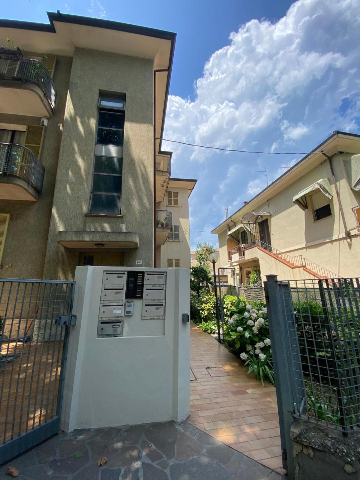 Ampio Appartamento In Posizione Strategica Rimini Exterior foto